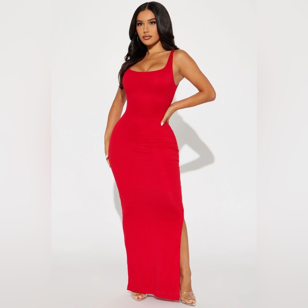 NWT fashion nova Alexis ribbed maxi dress